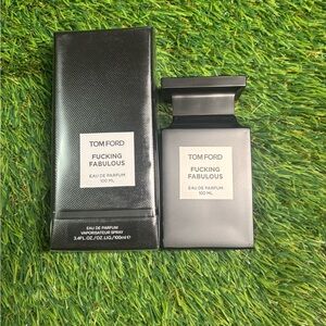 Tom Ford Fucking Fabulous Eau de Parfum - Black & White Accents
